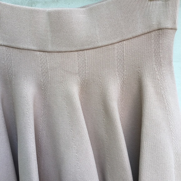 A.L.C. Short flared pull-on pink knit skirt S new - Picture 2 of 7